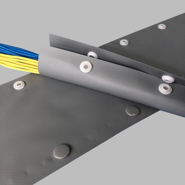 Manga de protección del cable de extremo de tipo PVC-Retardant de Flame-Retardant Ambiental con sujetador Snap