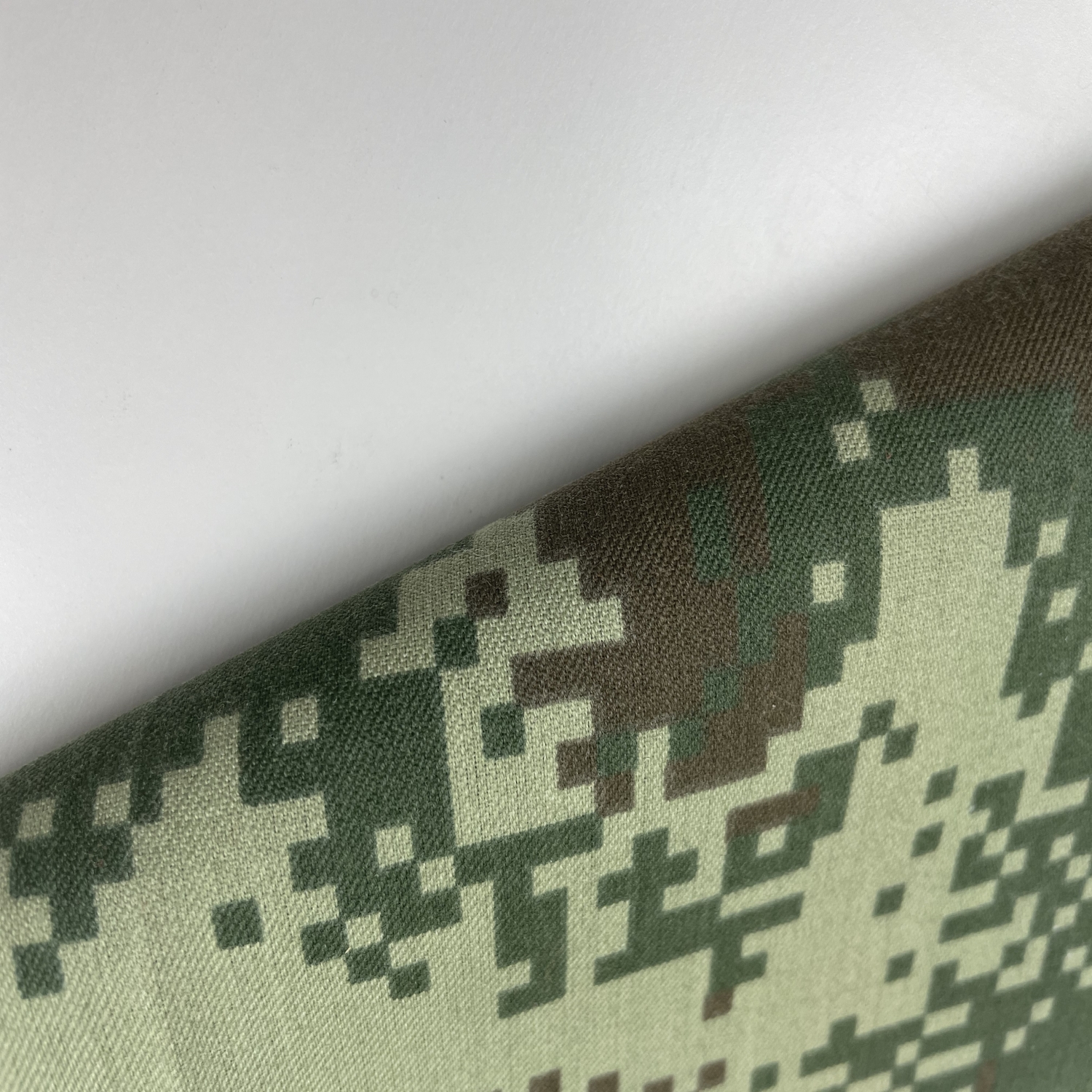 Tela ignífuga con estampado de camuflaje de metaaramida de 180 g/m²