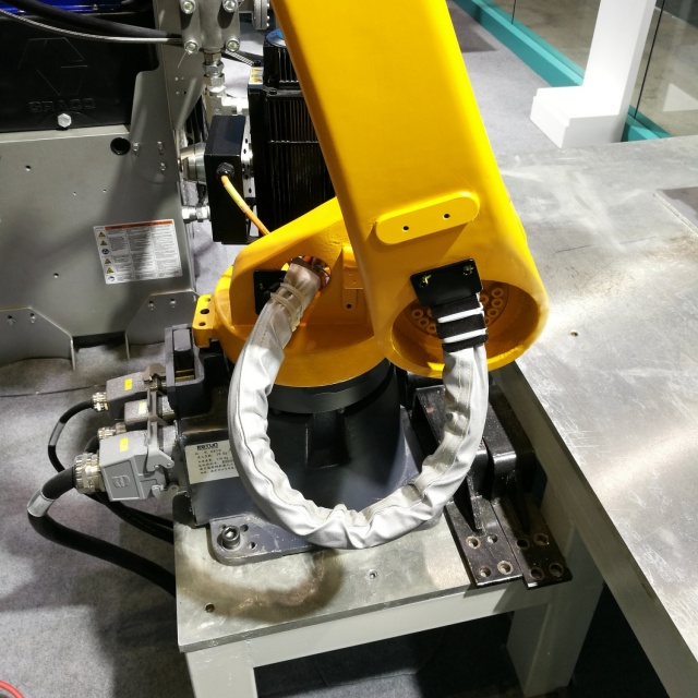 DPCG Industrial Robot Matching Aramid Causing