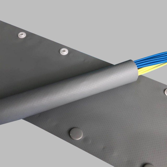 Manga de protección del cable de extremo de tipo PVC-Retardant de Flame-Retardant Ambiental con sujetador Snap