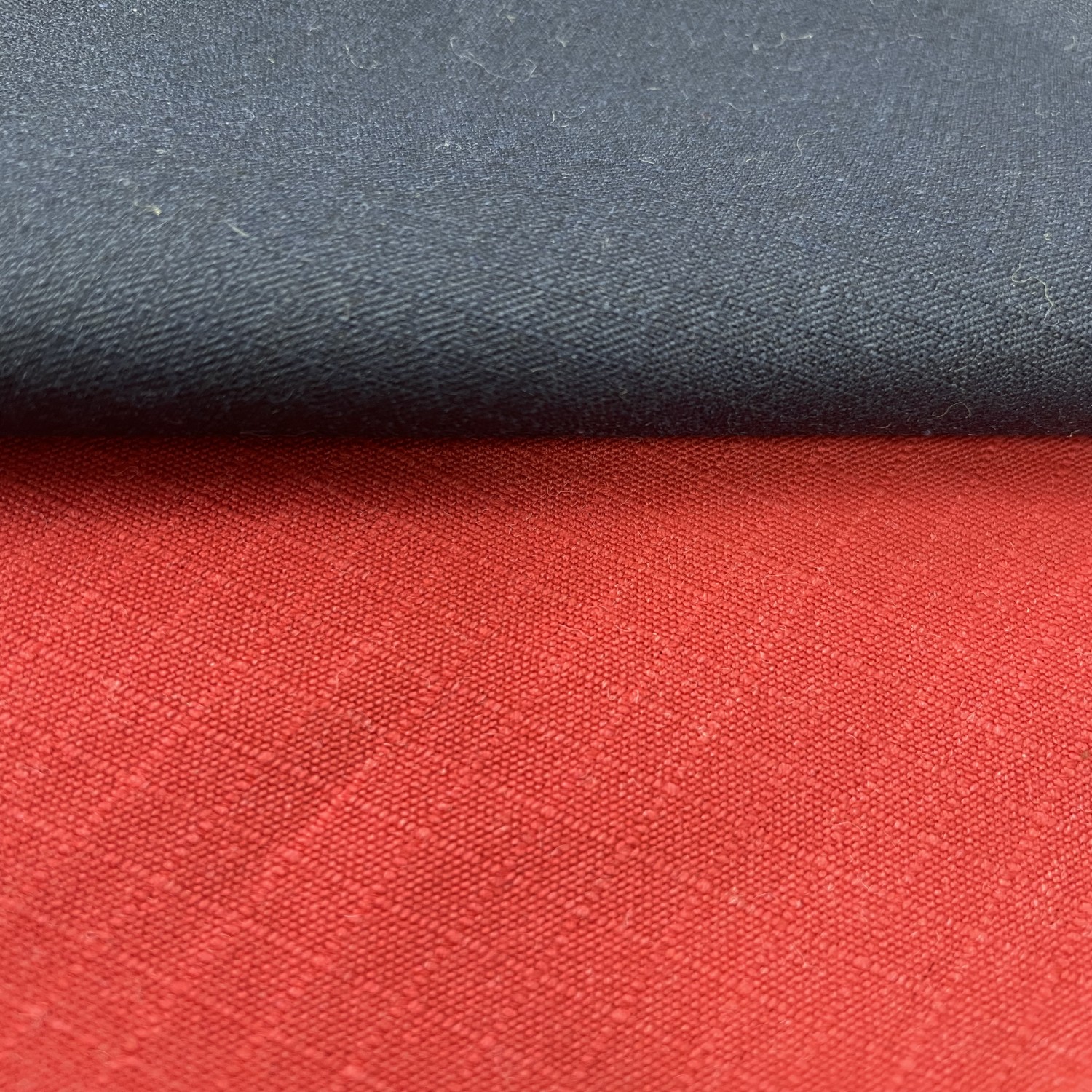Tela ignífuga a cuadros de metaaramida roja de 210 g/m² 